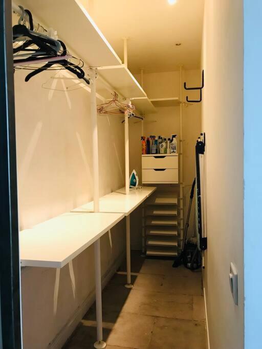 Appartement Climatise 50M2 Une Chambre Proche Centre Et Gare Montpellier Exteriör bild