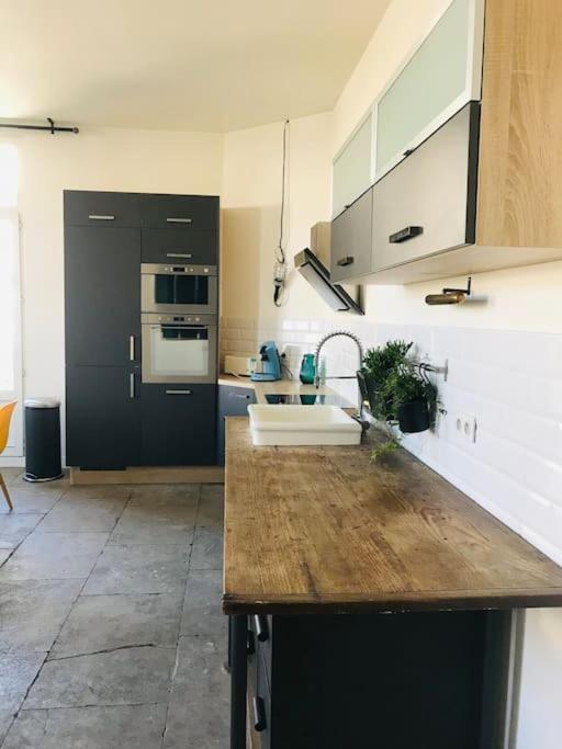 Appartement Climatise 50M2 Une Chambre Proche Centre Et Gare Montpellier Exteriör bild